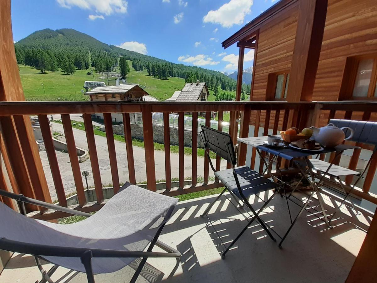 Skis Aux Pieds Dans Un Appartement Cosy Au Coeur Du Queyras โมลีนส์-ออง-กีราส ภายนอก รูปภาพ